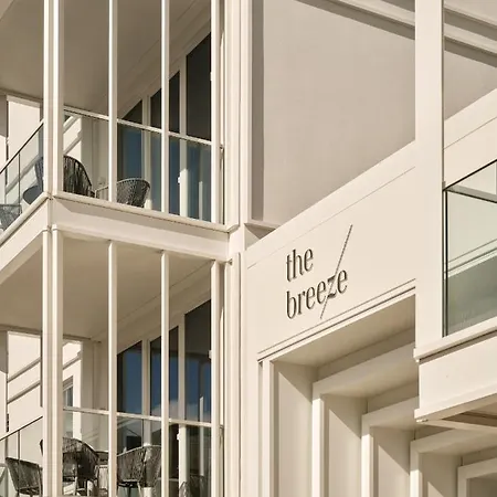 Apartahotel The Breeze