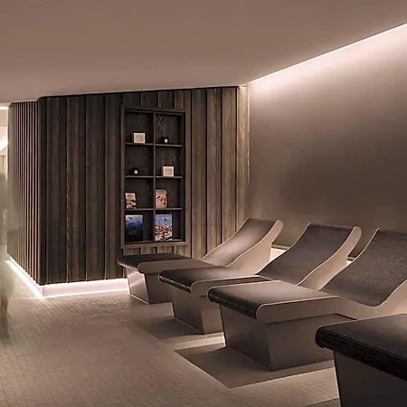 The Breeze 5*