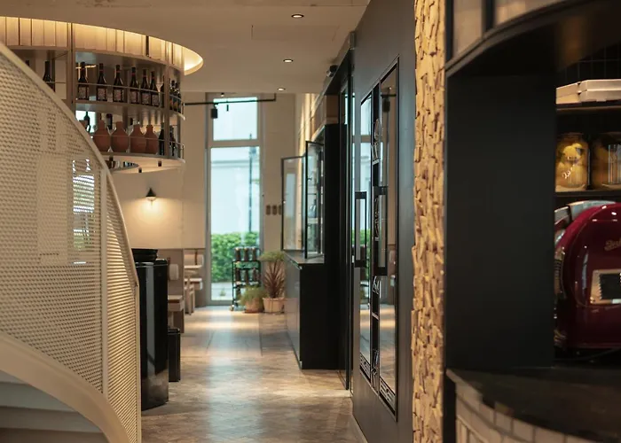 The Breeze Апарт-отель 5*